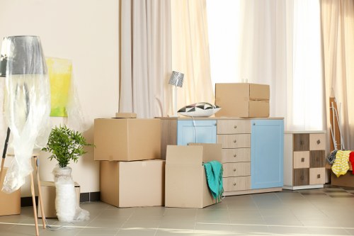 Tailored removal company support for Barnes relocations