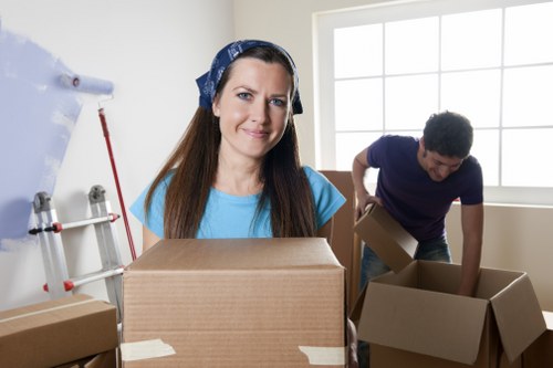 Careful packing and wrapping for fragile household items