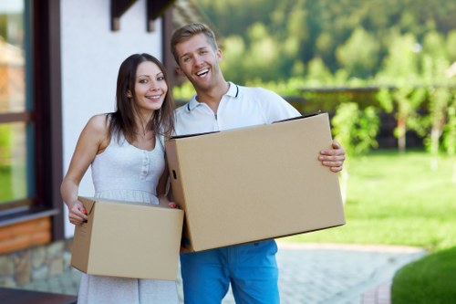 Organised moving day preparation for house removals in Barnes